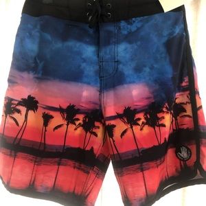 men’s swim/board trunks